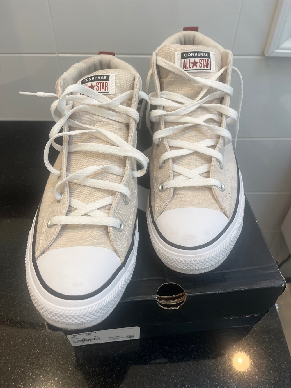Converse All Star Men sneakers.